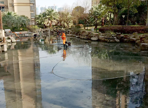 桂林景观池淤泥清理